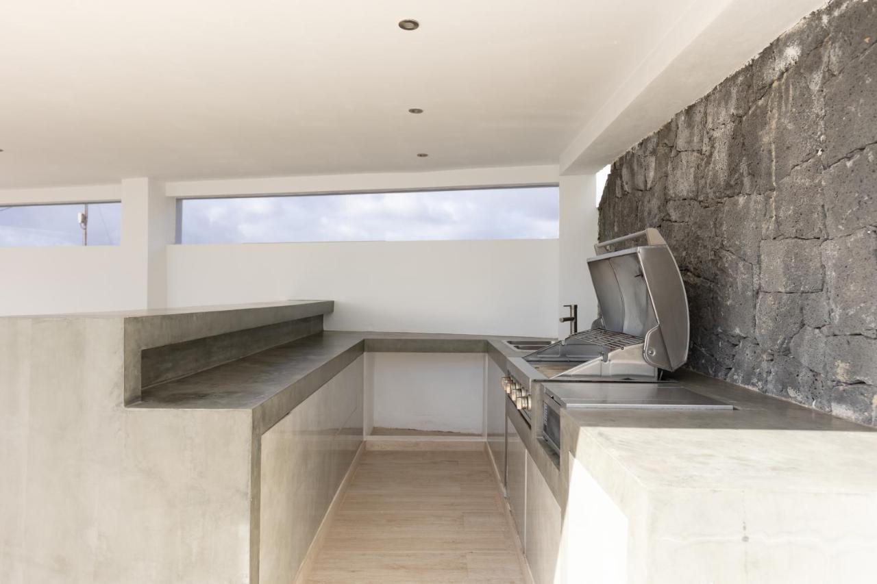 Villa Serenity Tias Exterior photo